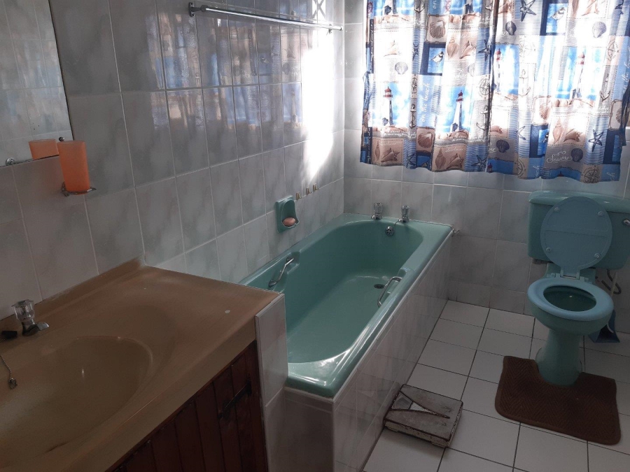 3 Bedroom Property for Sale in Aston Bay Eastern Cape